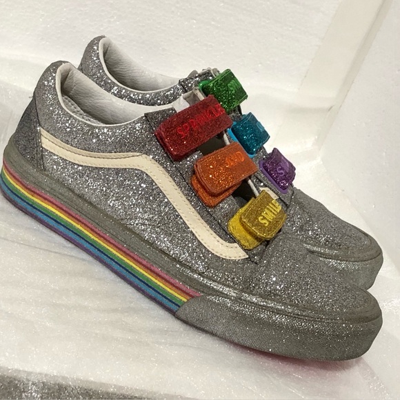 Vans Silver Red Sneakers with Rainbow Elastic Bands - Picture 2 of 10